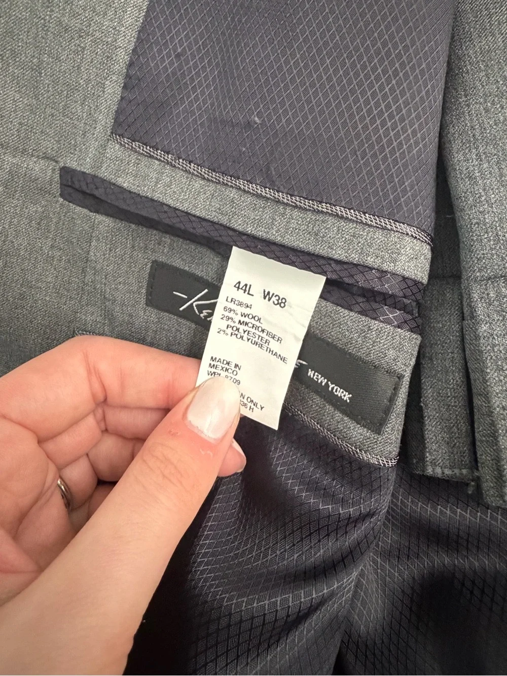 Kenneth Cole Classic Men's Gray Two-Button suit